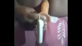 vibrador no cuzinho 2